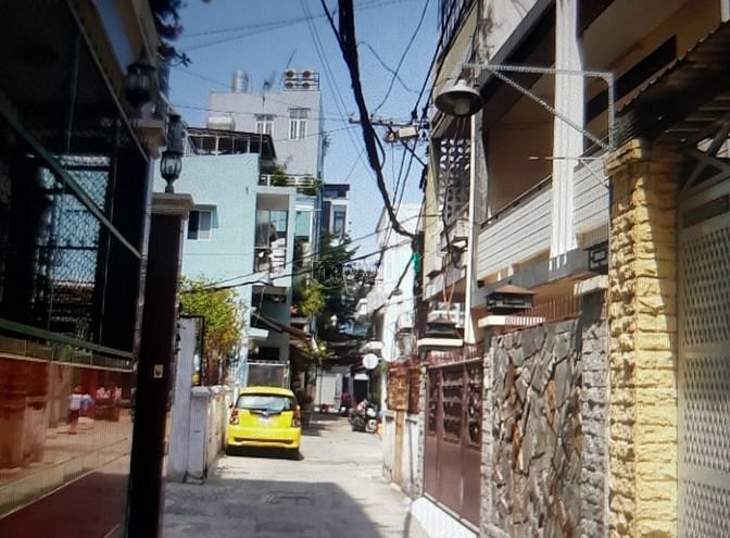 Hình ảnh Bán nhà Quận 1 - HXH  quay đầu -  4 tầng BTCT - Giá 17ty3