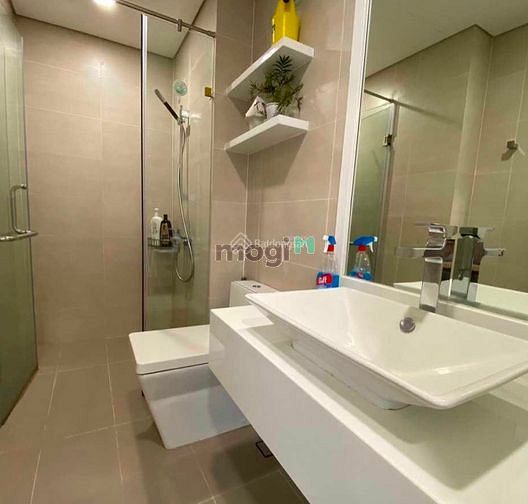 Hình ảnh THANH LÝ CH Res11 Q11 2PN 80m2 Tầng12 2tỷ850