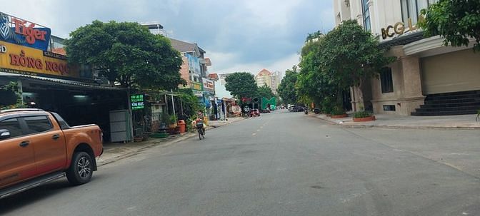 Hình ảnh Nguyễn Bá Huân trung tâm phường Thảo Điền 8.5x17m giá 29tỷ