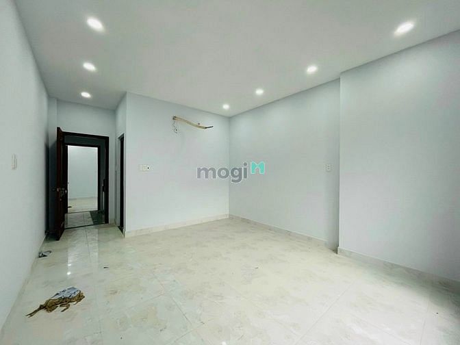 Hình ảnh Nhà chính chủ gửi bán 1T1L đg Phan Văn Trị SHR