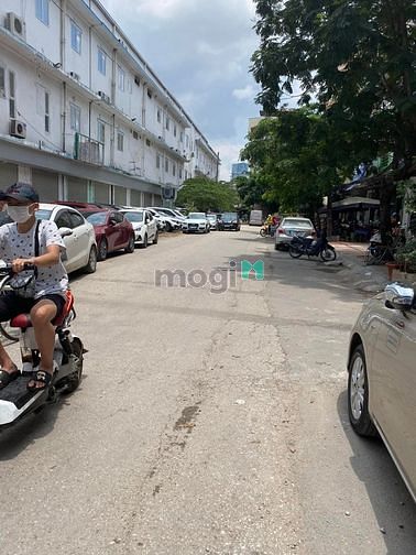 Hình ảnh Mặt phố Phan Văn Trị giá 14.5 tỷ, 50mx5 tầng, KD đông đúc