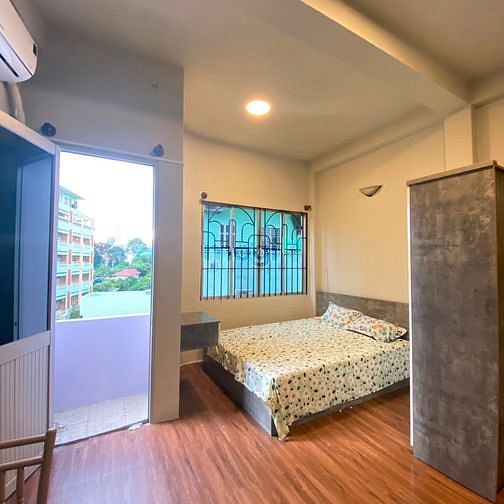 Hình ảnh 1PN/Studio Ban Công, Đầy đủ nội thất Tại mặt tiền Quận 1