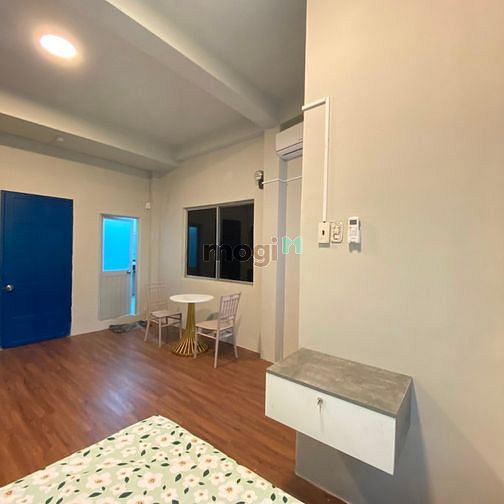 Hình ảnh 1PN/Studio Ban Công, Đầy đủ nội thất Tại mặt tiền Quận 1
