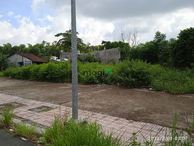 Hình ảnh Cần bán lô đất đường 409 phước vĩnh an giá 2tỷ2/95m2 SHR LH: