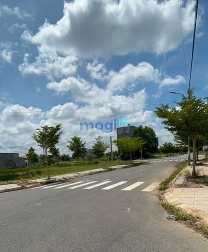 Hình ảnh Đất ngợp cần ra gấp 100m2 SHR full thổ giá 875tr