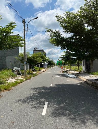 Hình ảnh Đất ngợp cần ra gấp 100m2 SHR full thổ giá 875tr
