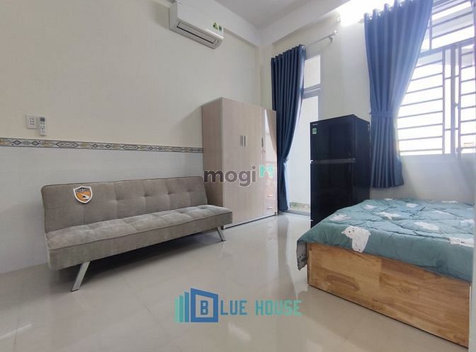 Hình ảnh Ban Công Full Nội Thất - Ngay Khu K300 - Lotte Cộng Hòa.