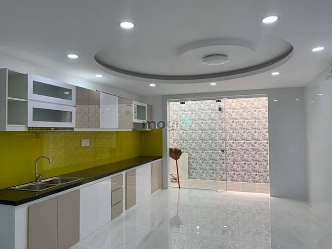 Hình ảnh 🏣 Hoàng Hoa Thám - Hẻm xe hơi - 5 tầng - 72m2 - 9.5 Tỷ.