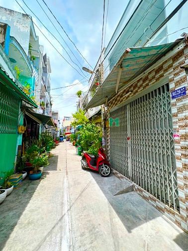Hình ảnh Nhà sổ Hồng riêng hẻm 4m giá mini