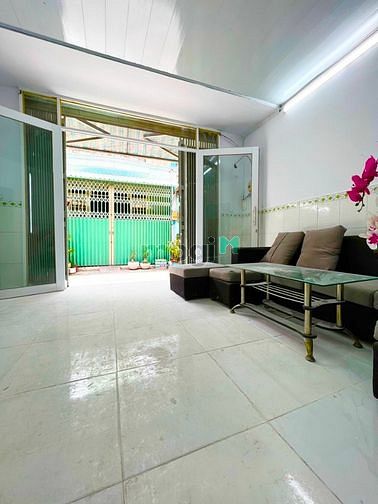 Hình ảnh Nhà sổ Hồng riêng hẻm 4m giá mini