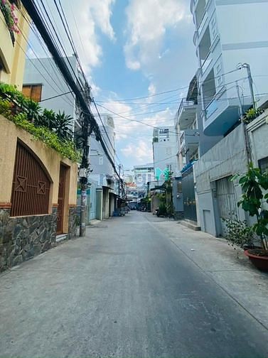 Hình ảnh HXH Kinh Doanh TT Quận 10 HĐ Thuê 37tr