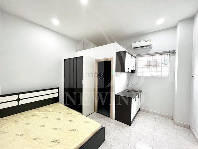 Hình ảnh Studio mặt tiền Q4, Full nội thất mới, cửa sổ cực thoáng mát, An ninh