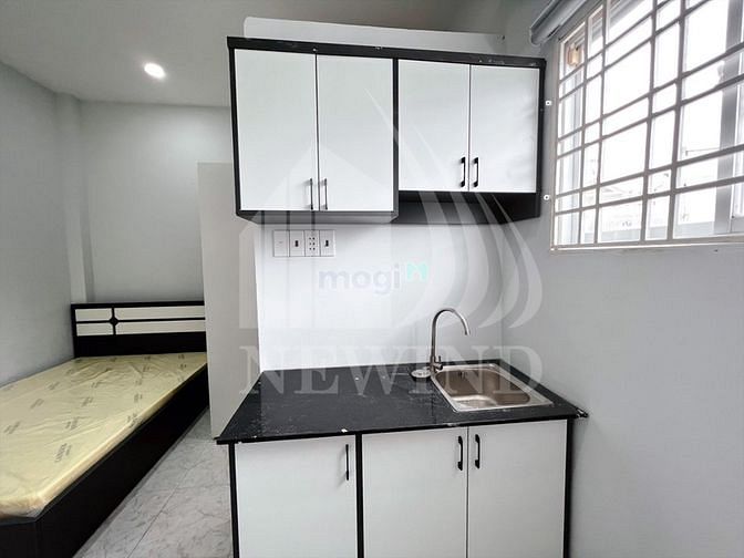 Hình ảnh Studio mặt tiền Q4, Full nội thất mới, cửa sổ cực thoáng mát, An ninh