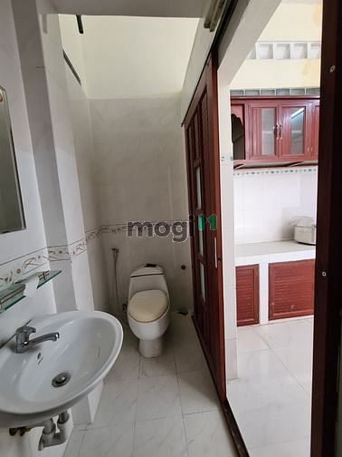 Hình ảnh Nhà / phùng tá chu, xây kiên cố đang cho thuê