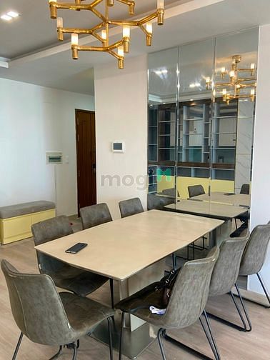 Hình ảnh Cho thuê chung cư sky center 140m2,3pn,3wc full nội thất