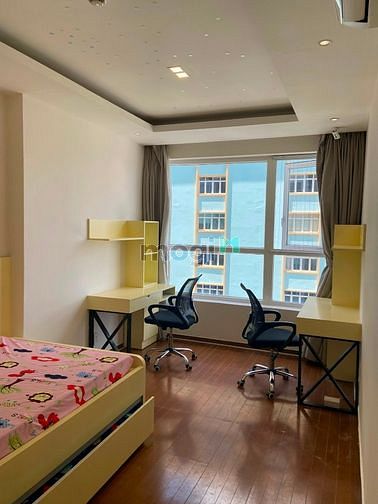 Hình ảnh Cho thuê chung cư sky center 140m2,3pn,3wc full nội thất