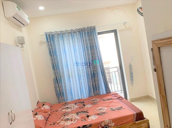 Hình ảnh Hoàng Văn Thụ – 9.5*14 – 5 tầng- thang máy – thu nhập 100tr/tháng
