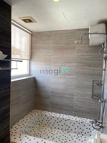 Hình ảnh Cho thuê chung cư sky center 140m2,3pn,3wc full nội thất