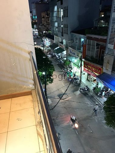 Hình ảnh Cho thuê Phòng có Thang Máy ban công Cách Mạng Tháng Tám, Quận 3