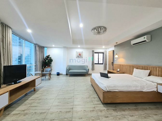 Hình ảnh Studio-Cs,Ban công-Full NT ngay Trần Hưng Đạo Q1