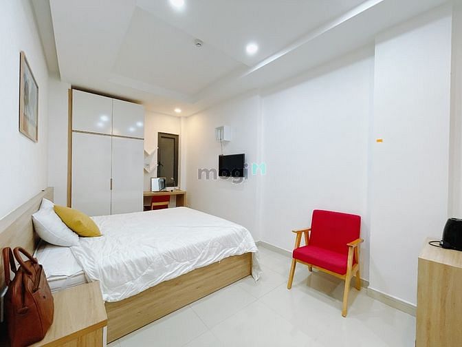 Hình ảnh Căn studio ban công, full nội thất, bếp ngoài, 30m2, phòng mới Quận 4