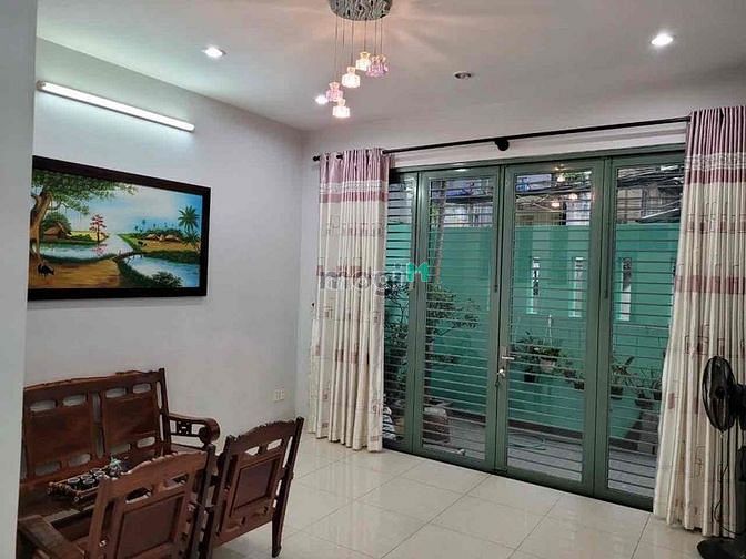 Hình ảnh Nhà hẻm Cách Mạng Tháng 8, quận 10 - nguyên căn