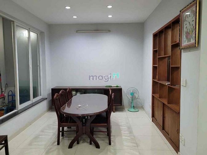 Hình ảnh Nhà hẻm Cách Mạng Tháng 8, quận 10 - nguyên căn