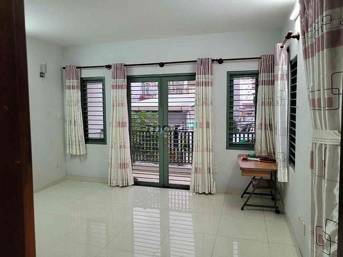 Hình ảnh Nhà hẻm Cách Mạng Tháng 8, quận 10 - nguyên căn