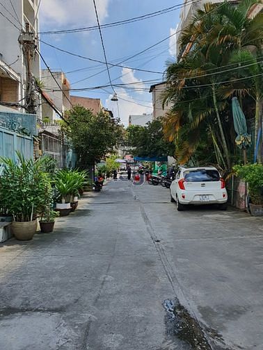 Hình ảnh Cho thuê nhà biệt thự 453/2A Lê Văn Sỹ, Phường 12, Quận 3.