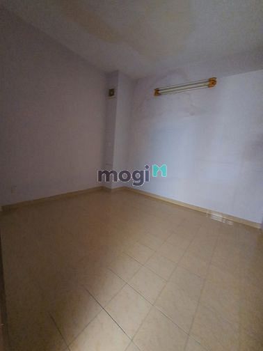 Hình ảnh Cho thuê nhà biệt thự 453/2A Lê Văn Sỹ, Phường 12, Quận 3.