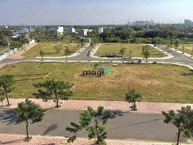 Hình ảnh Cần tìm người sang lô đất đường Trần Lựu, Q2, 90m2, giá 2ty120, SHR