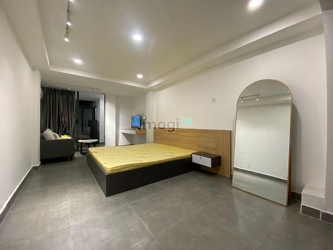 Hình ảnh STUDIO ban công Full NT ngay trung tâm Q1