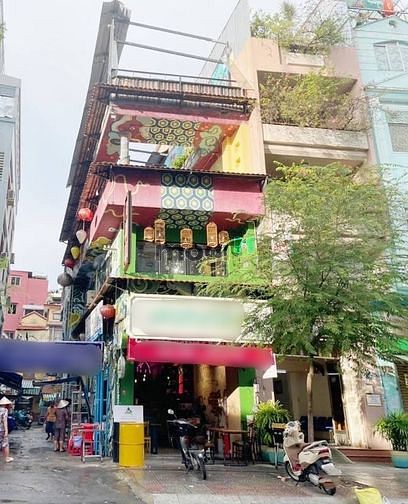 Hình ảnh Nhà căn góc 2 mặt tiền Đề Thám quận 1