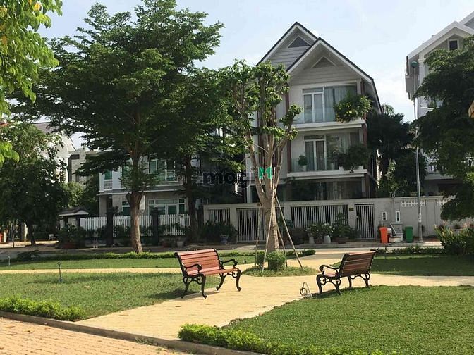 Hình ảnh Sang nền đất 120m2 đường Phạm Hùng, Bình Hưng Bình Chánh. Giá 2,2 tỷ