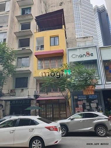 Hình ảnh MT Đông Du, Bến Nghé, Quận 1. Ngang 5m. Giá 110tr/th