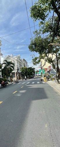 Hình ảnh Cho thuê nhà hẻm lớn 43/6A Cộng Hòa. Ngay bên hông Vincom Cộng Hòa