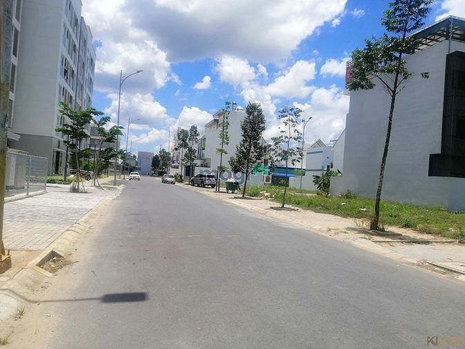 Hình ảnh Bán Đất Thổ Cư Sổ Hồng Riêng Từng Nền Lê Minh Xuân Bình Chánh