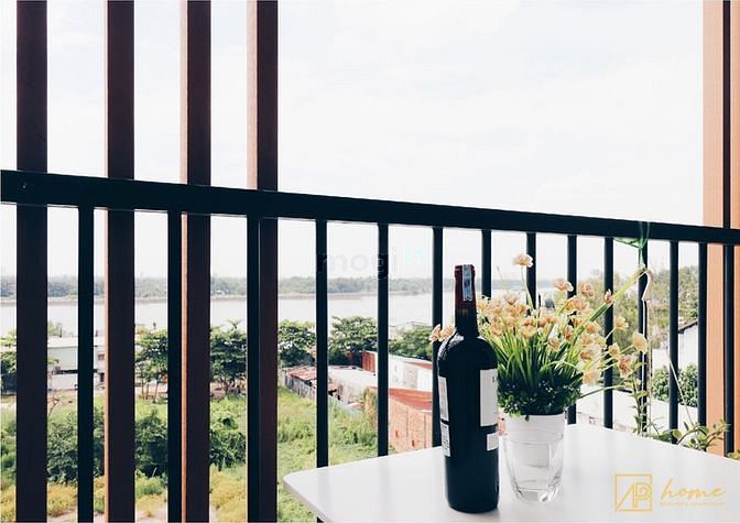 Hình ảnh 1PN nội thất hiện đại có view ban công