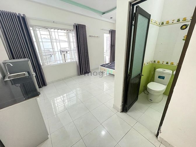 Hình ảnh Cho thuê Phòng Full NT Cách Mạng Tháng Tám, Quận 3, giá 6tr5/tháng