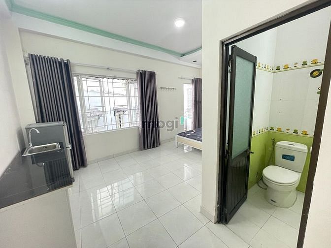 Hình ảnh Cho thuê Phòng Full NT Cách Mạng Tháng Tám, Quận 3, giá 6tr5/tháng
