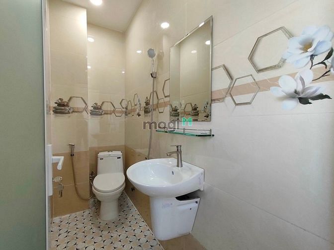 Hình ảnh Nhà hẻm Lê văn quới , bình tân