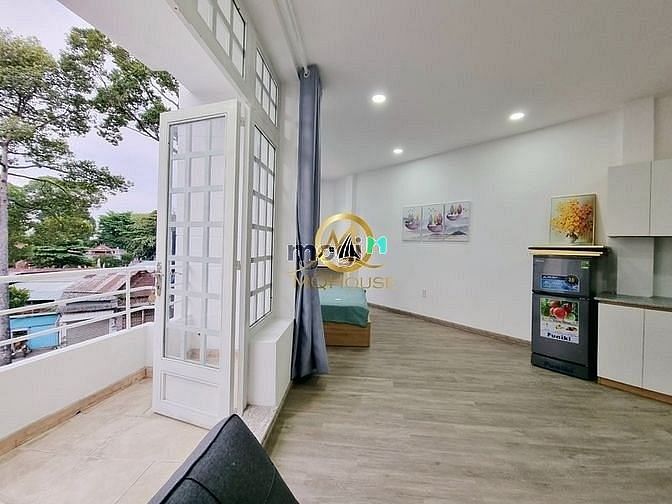 Hình ảnh Mb6623 nạp rút nhanh chóng Ban Công_Full NT_ Mới 100% cách sân vận động Phú Thọ 1,5km