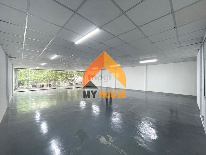 Hình ảnh Tòa VP An Phú trống suốt 200m2 giá 65tr