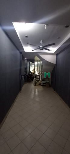Hình ảnh Cho thuê nhà mặt phố Đê La Thành 70m2x4 tầng MT 3m 20tr