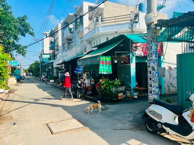 Hình ảnh SOS- Cần bán gấp nhà 94,2m2 công nhận hết đất. Hẻm Container.Chốt cứng