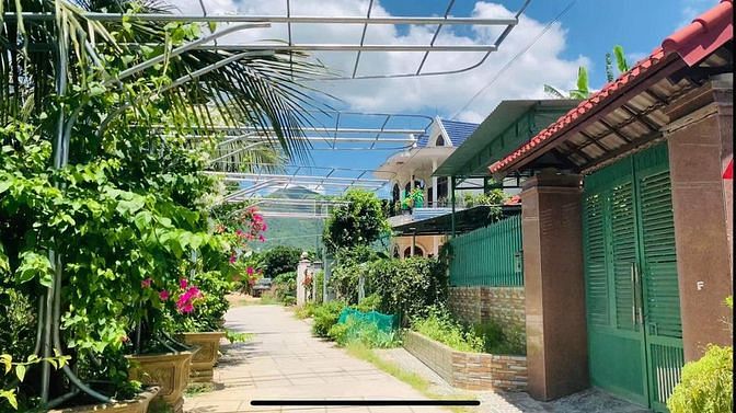 Hình ảnh Kẹt tiền bán nhanh siêu phẩm Diên Toàn