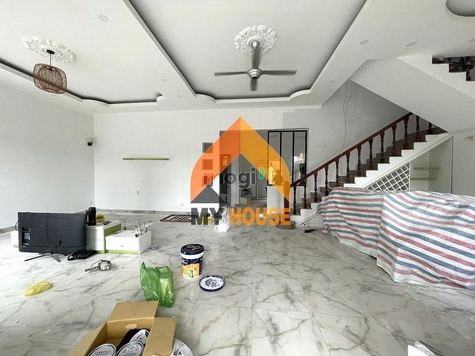 Hình ảnh Villa hồ bơi Thảo Điền 300m2 giá chỉ 3100$