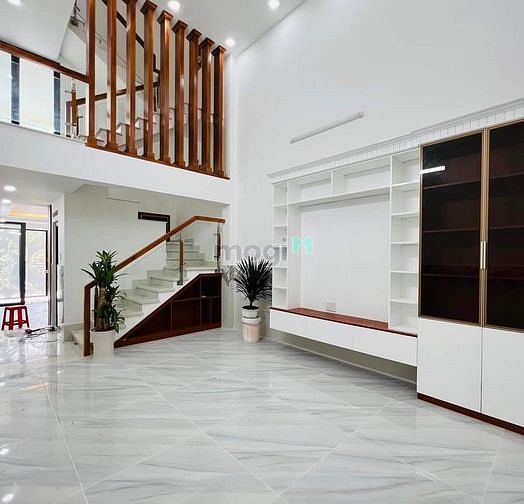Hình ảnh Ly hôn cần bán nhà MT Hồ Bá Phấn p.Phước Long A q9 75.9m2/5.76 tỷ SHR