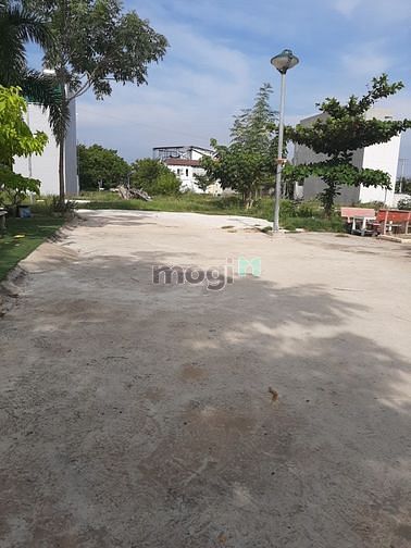 Hình ảnh Cần bán lô đất MT Mạc Đỉnh Chi 85.5m2 ngang 4.8m. Hướng bắc. Đường 11m