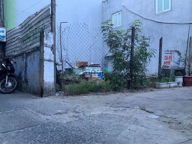 Hình ảnh Bán đất hai mặt kiệt sát đường chính Lý Tự Trọng